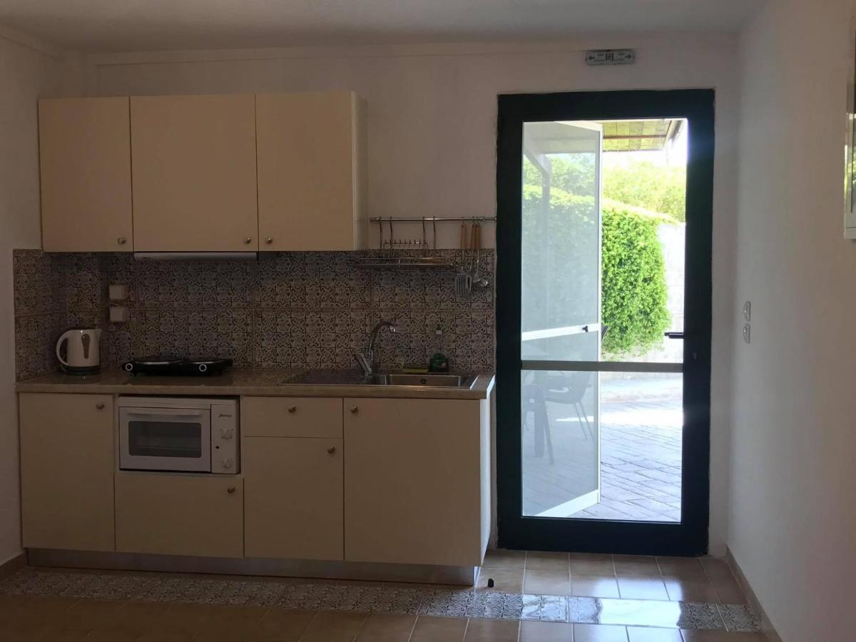 Sandy Beach Villas And Apartments Svoronata Esterno foto